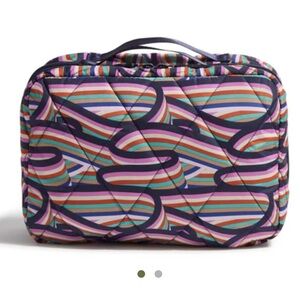 NWT Vera Bradley Essential Lay Flat Travel Organizer.  Retro Ribbons print.
